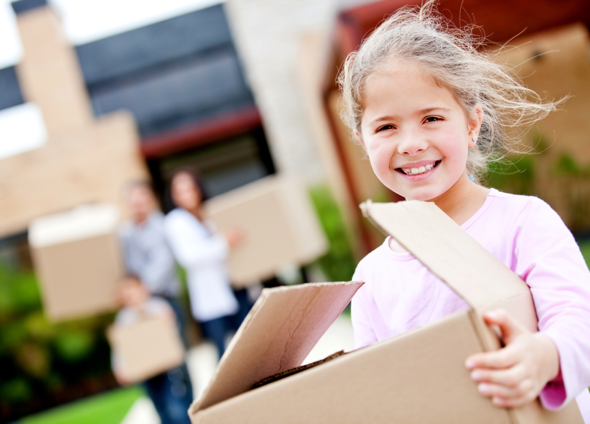 Moving with Kids: 9 practical ways to help your kids thrive on your next move